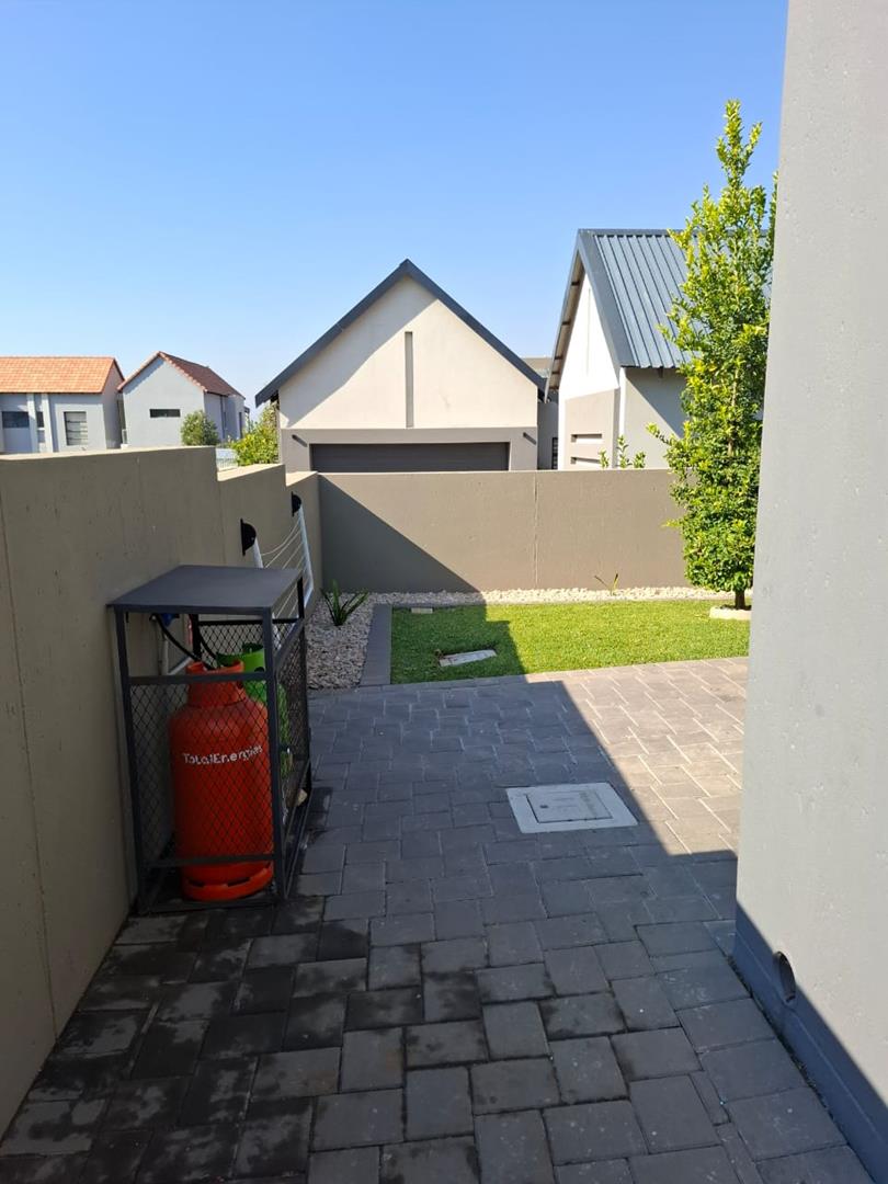 4 Bedroom Property for Sale in Leloko North West